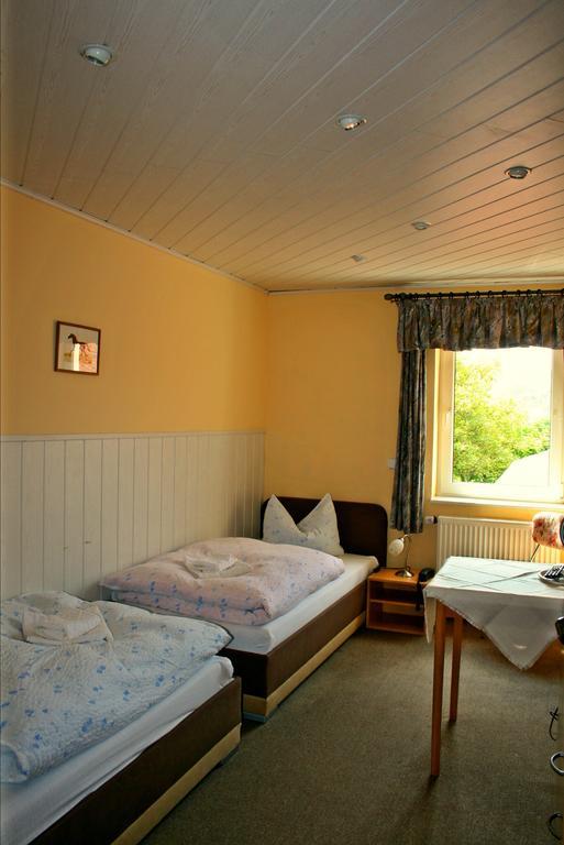 Grober'S Reiterhof Hotel Naumburg  Room photo
